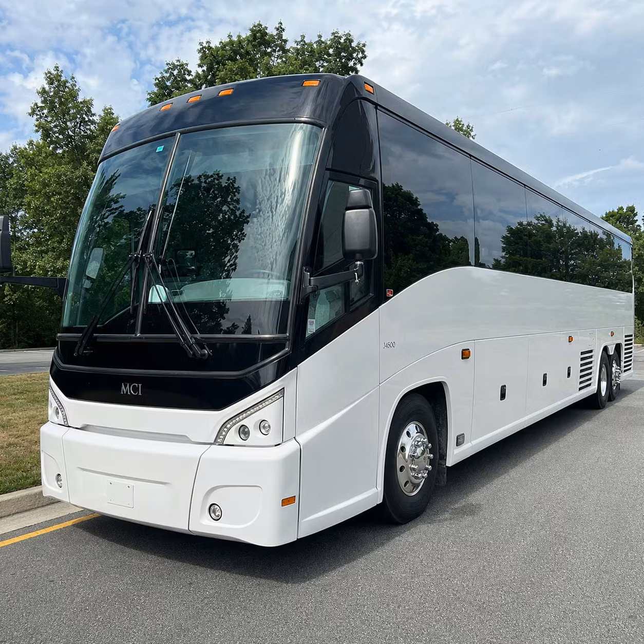 multi day bus rentals for groups traveling from the rio grande valley